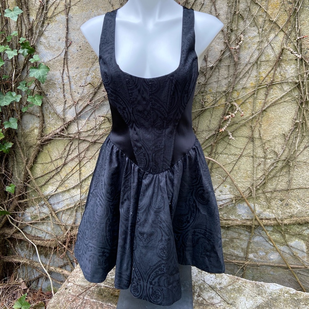 🖤Betsey Johnson Sexy Silk Goth Corset Dress - Picture 1 of 14